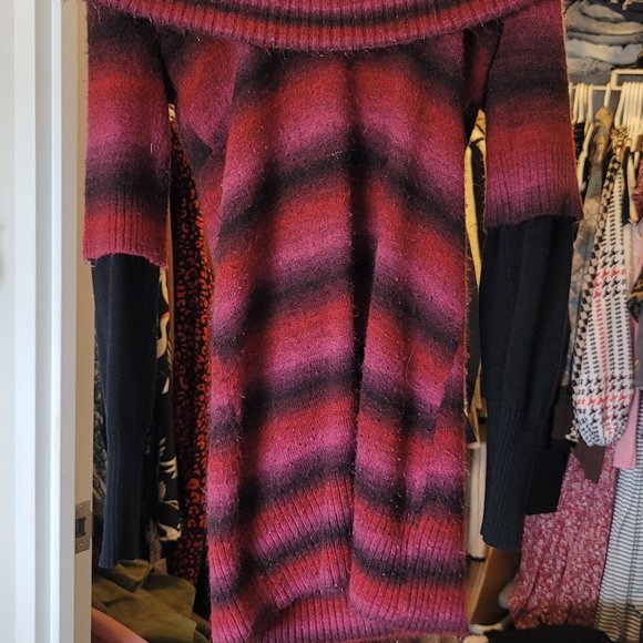 Sweater dress off the shoulder - Picture 2 of 2